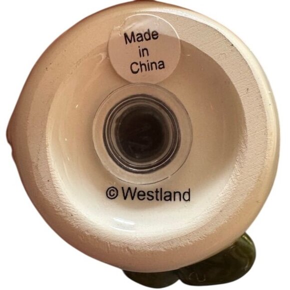 Ceramic Snowman Couple Salt & Pepper Shaker Set With Festive Details - Picture 9 of 16